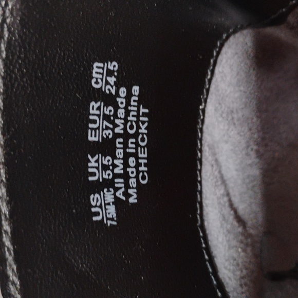 Dr. Scholl's  Be Energized  foam technology wedged heel boots - Picture 14 of 16